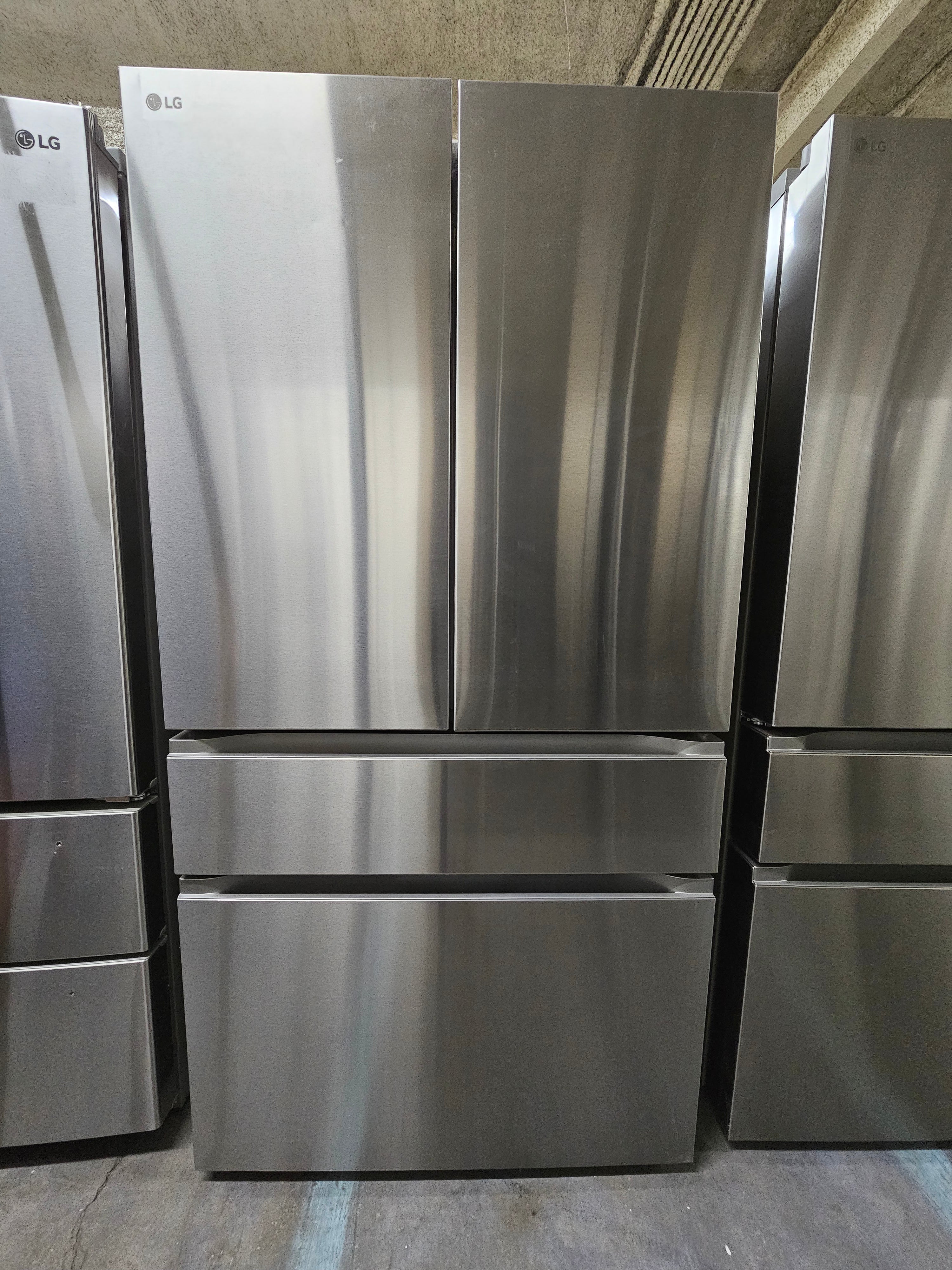 LG 30 cu. ft. SMART Standard Depth MAX French Door Refrigerator with Internal Water Dispenser in PrintProof Stainless Steel