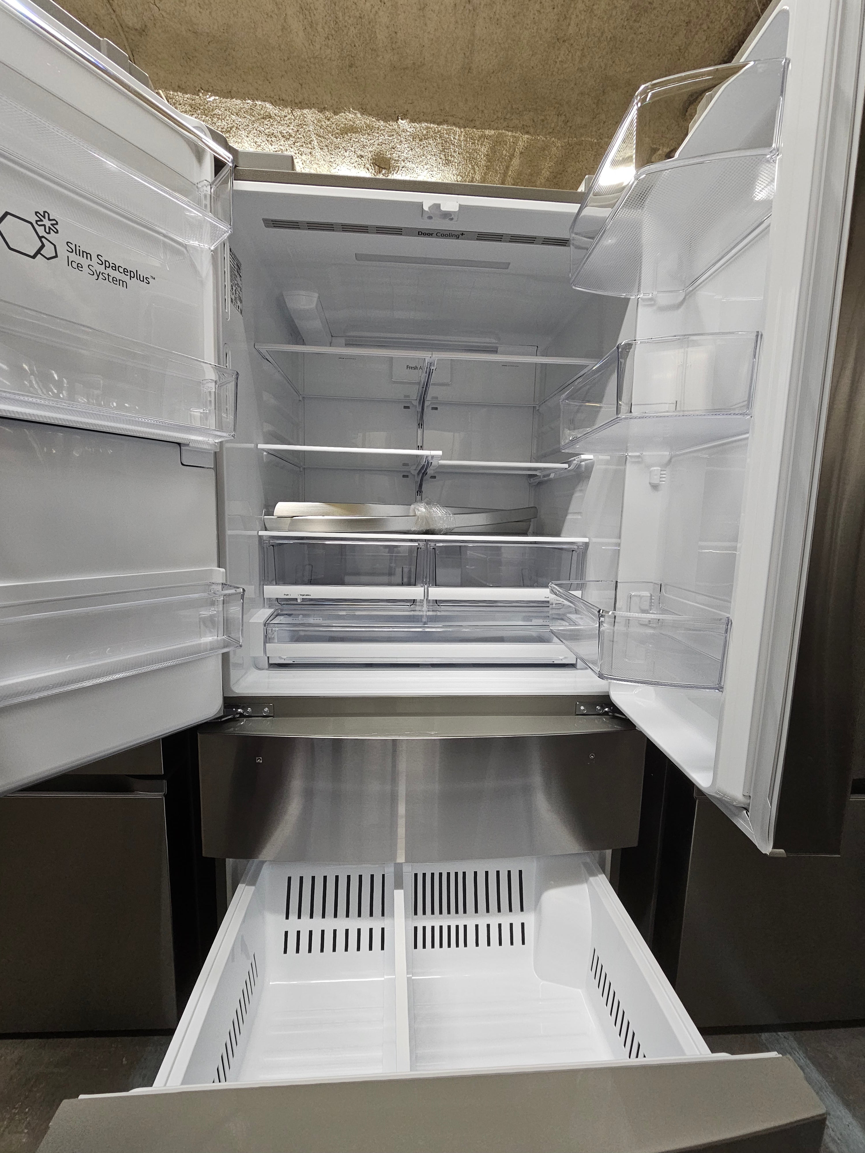 LG 27.8 Cu. Ft. 4-Door French Door Smart Refrigerator with Smart Cooling System Stainless Steel