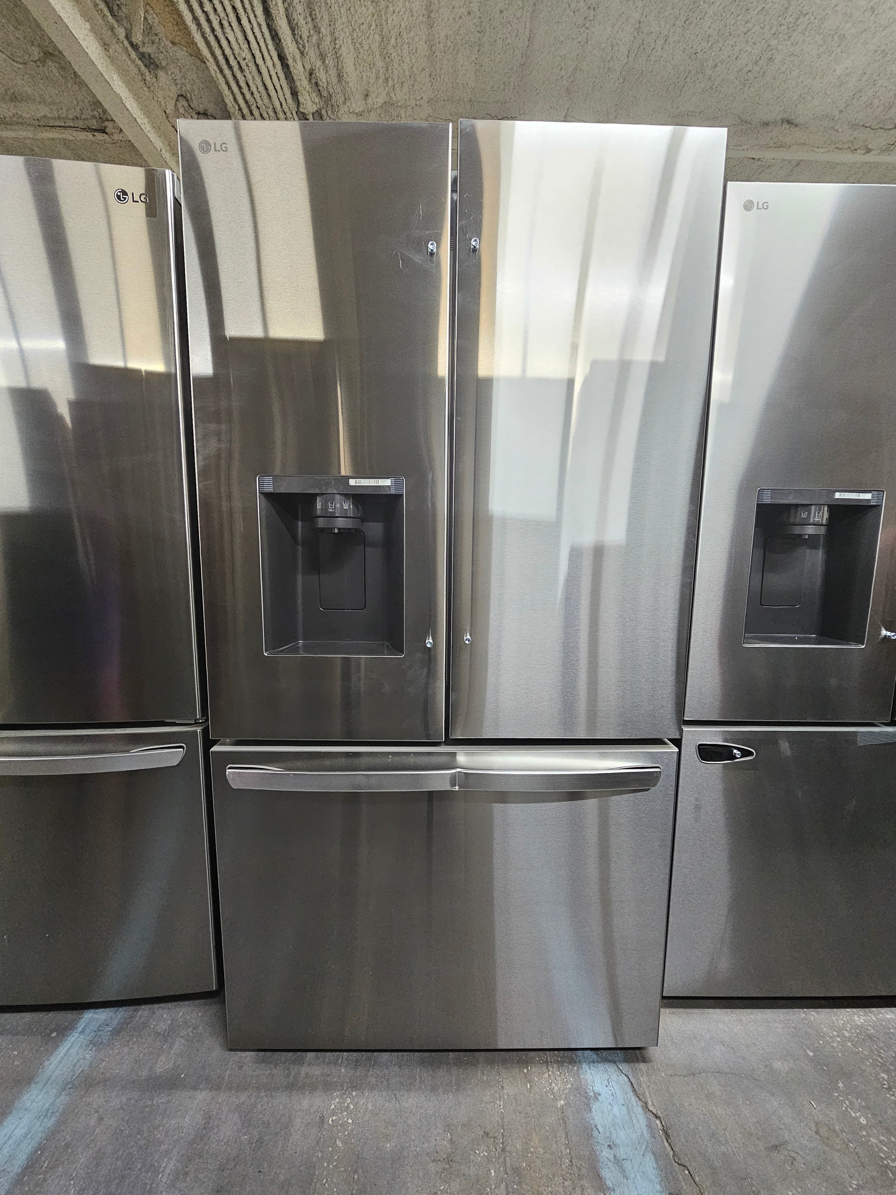 LG 31 cu. ft. SMART Standard Depth MAX French Door Refrigerator with Dual Ice Makers in PrintProof Stainless Steel