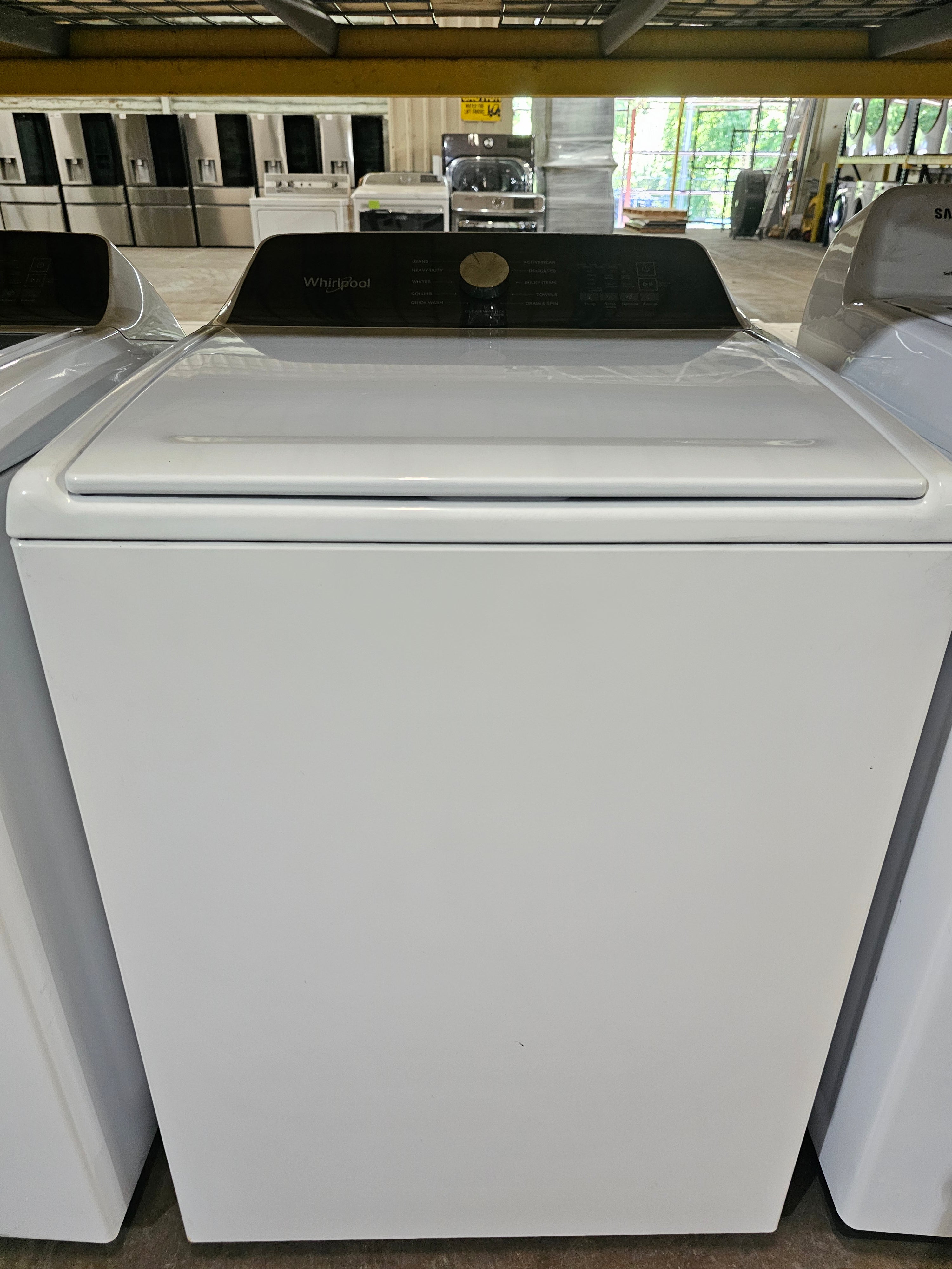 Whirlpool 4.5 Cu. Ft. Top Load Washer with Built-In Water Faucet White