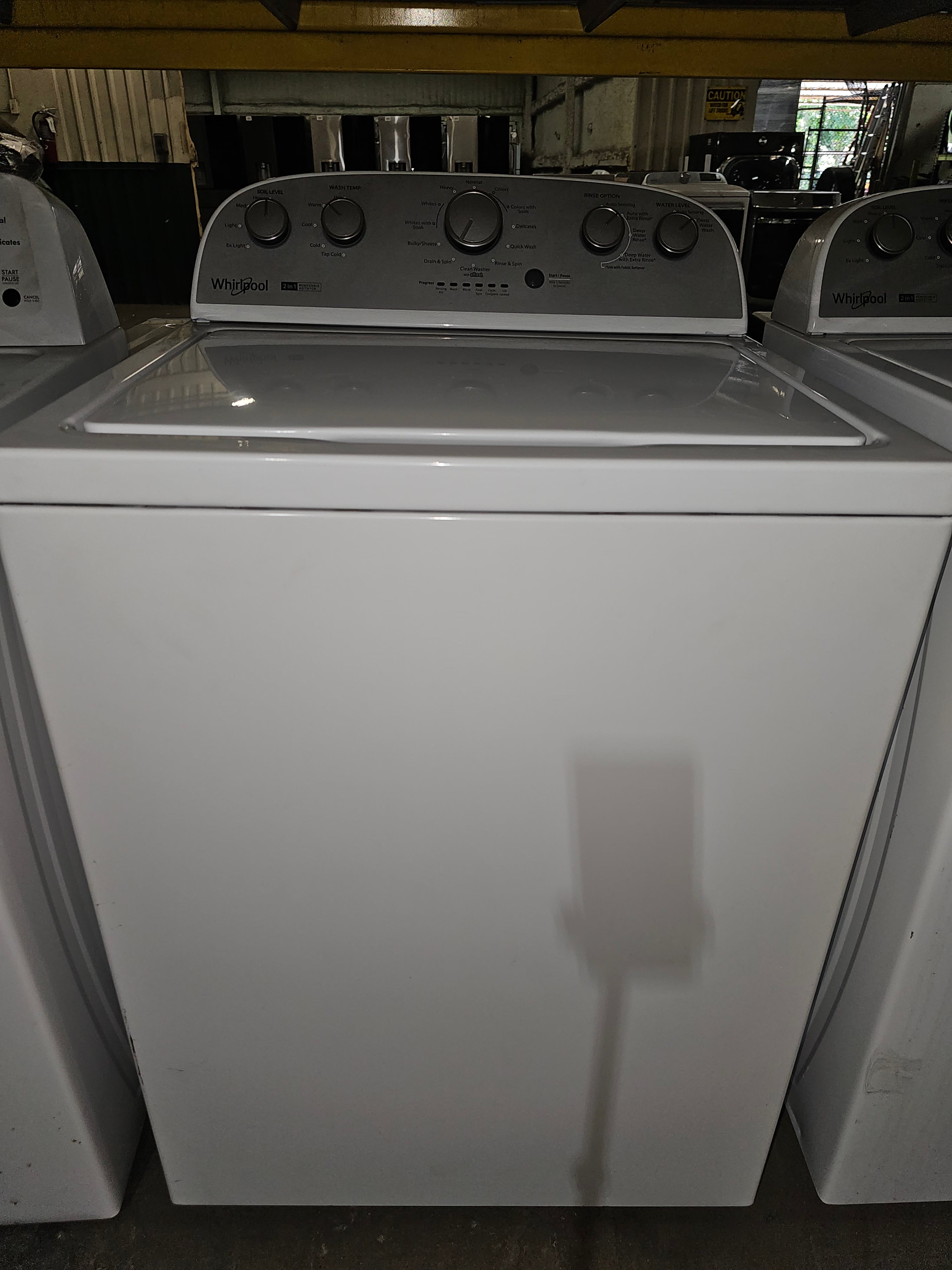 Amana 3.8 cu. ft. Top Load Washer in White with High-Efficiency Agitator