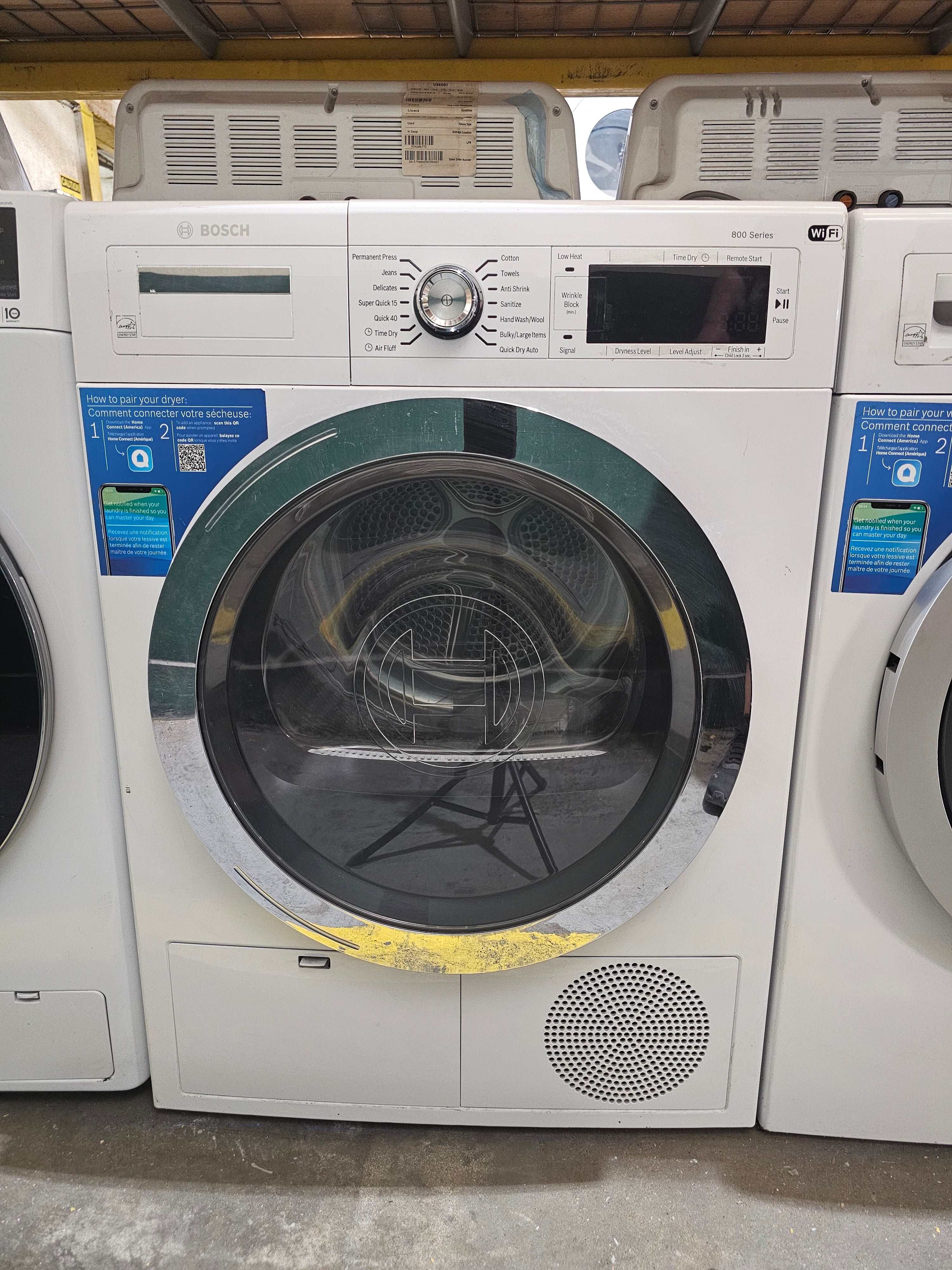 Bosch - 800 Series 4 Cu. Ft. Stackable Smart Electric Dryer with SuperQuick 15 - White