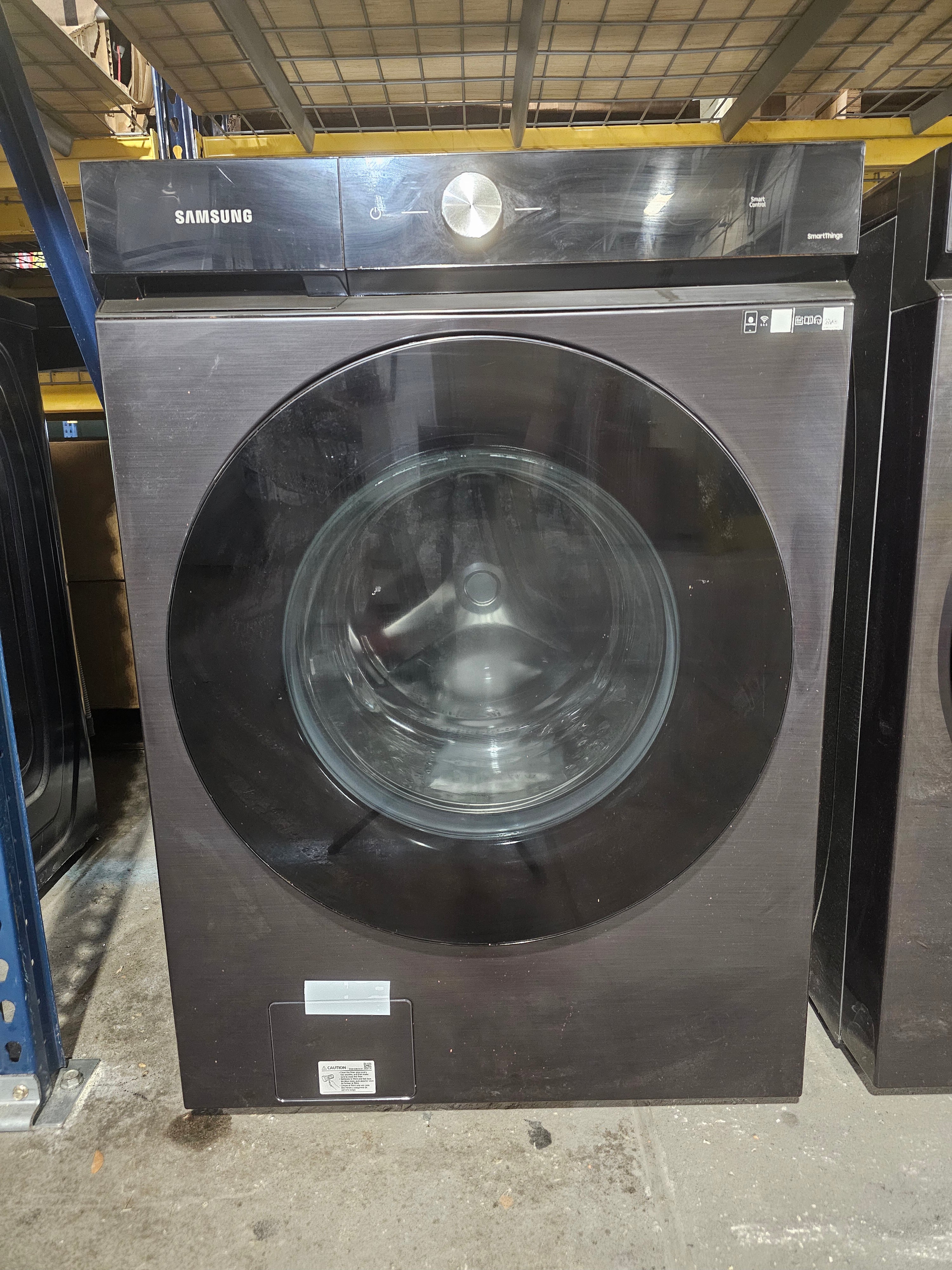 Samsung Bespoke 5.3 cu. ft. Ultra-Capacity Smart Front Load Washer in Brushed Black with Super Speed Wash and AI Smart Dial