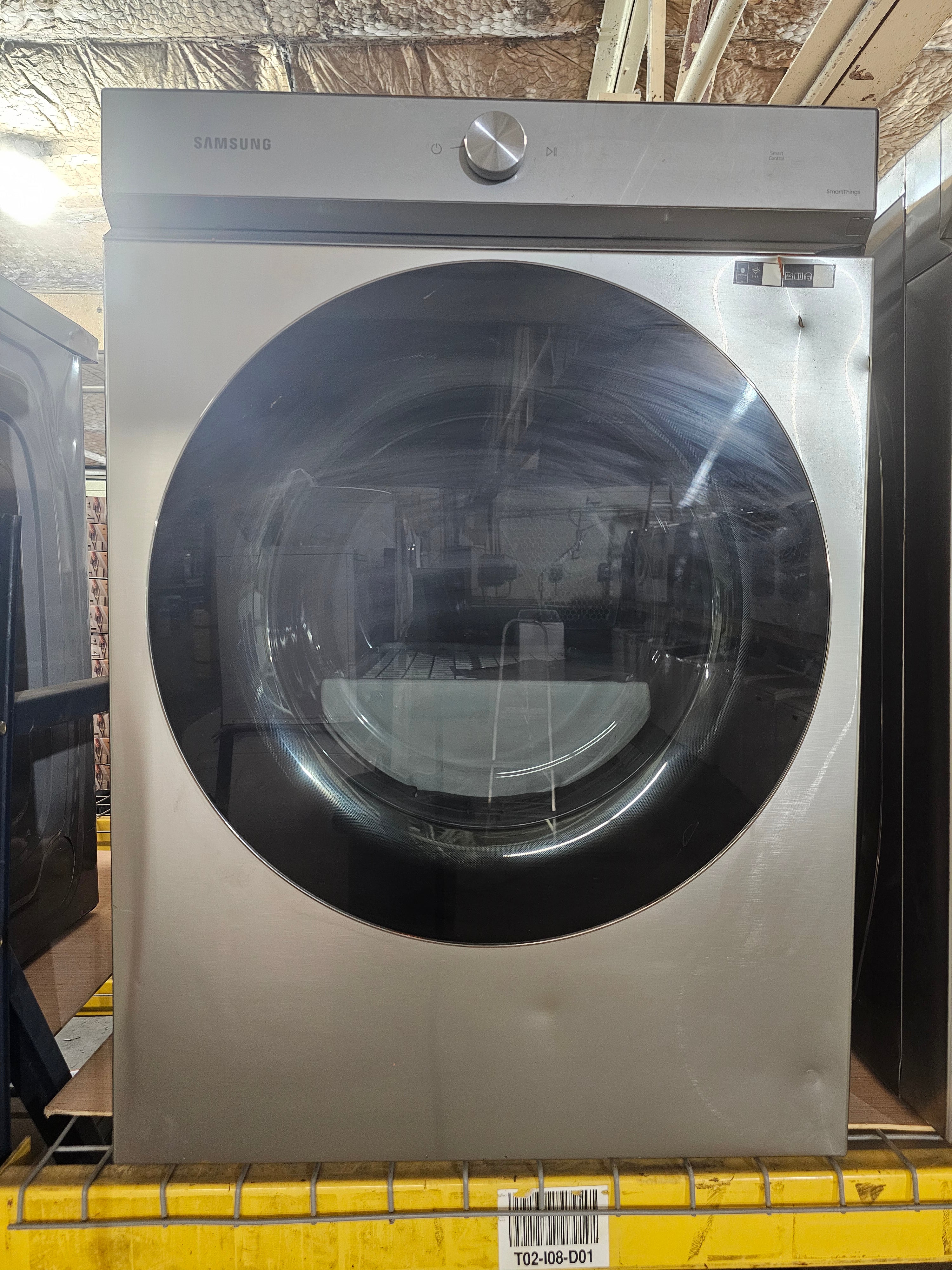 Samsung - BESPOKE 7.6 Cu. Ft. Stackable Smart Electric Dryer with Steam and Super Speed Dry - Silver Steel