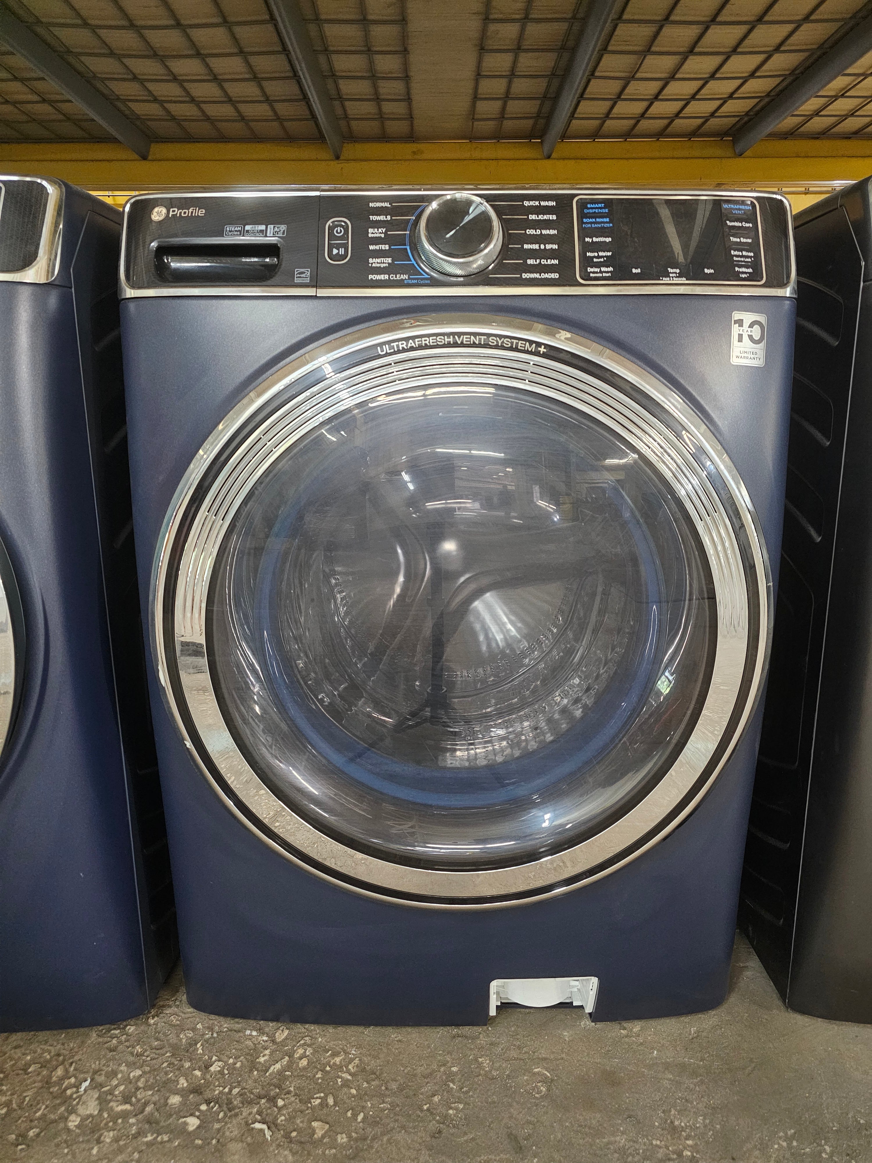 GE Profile 5.3 cu. ft. Smart Front Load Washer in Sapphire Blue w/OdorBlock UltraFresh Vent System, Microban, Tier 2 EStar