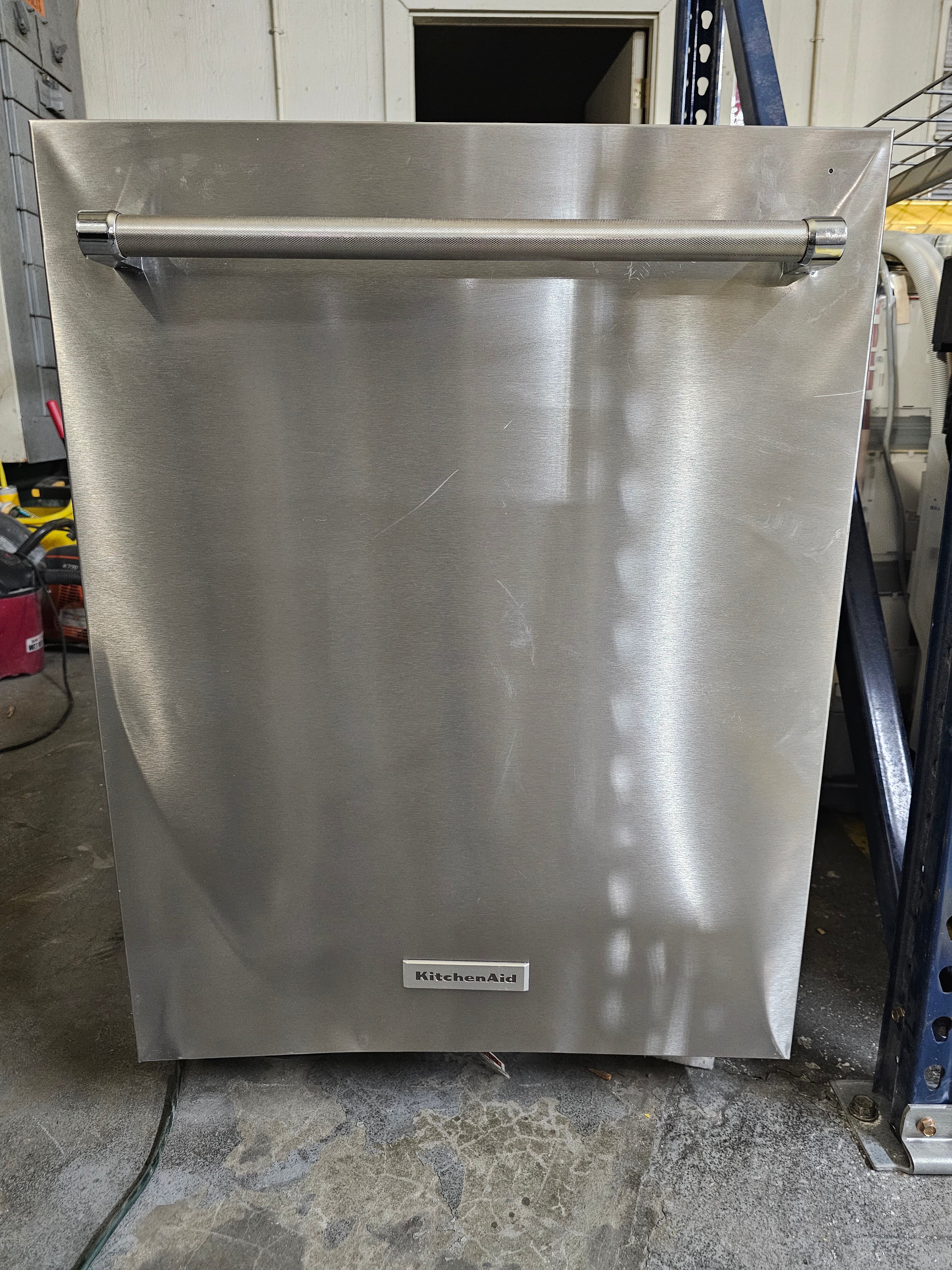 KitchenAid 24 in. PrintShield Stainless Steel Top Control Built-in Tall Tub Dishwasher with Stainless Steel Tub, 44 dBA