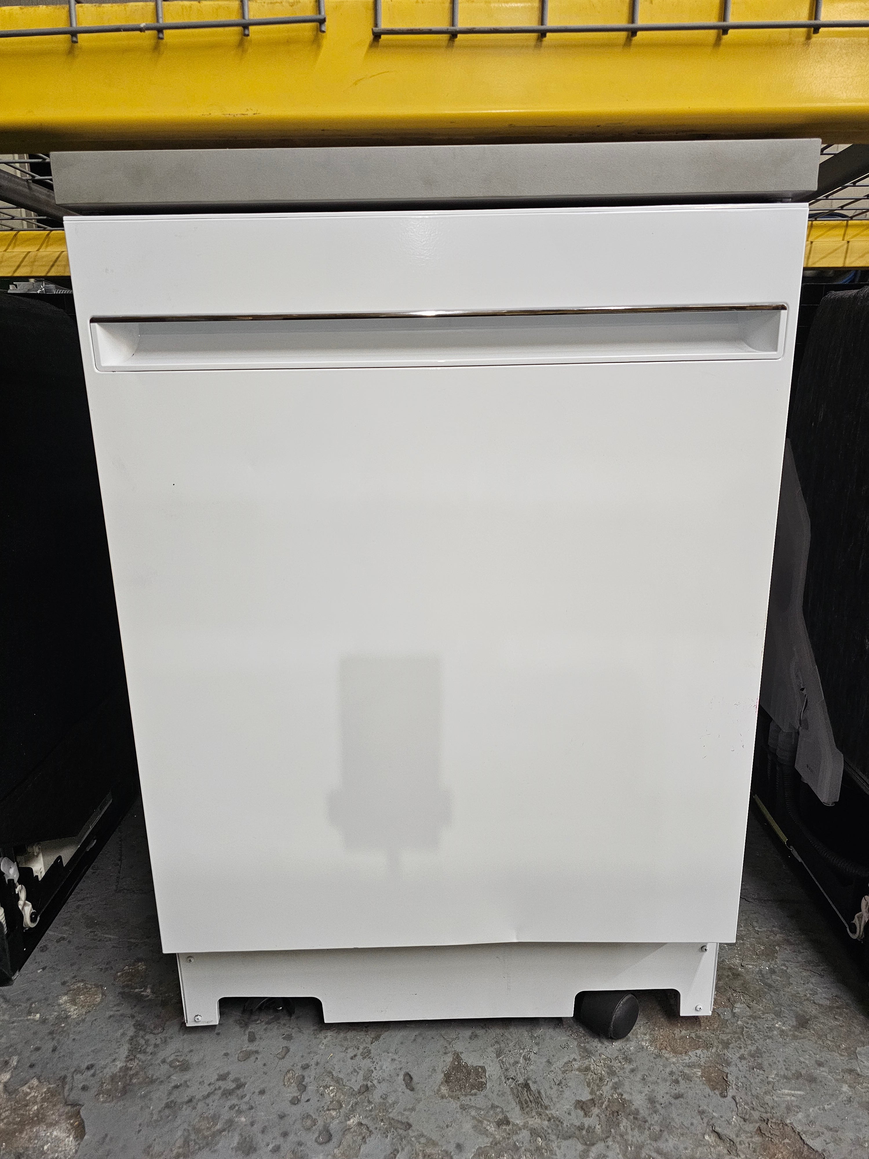 GE - 24" Portable Dishwasher - White