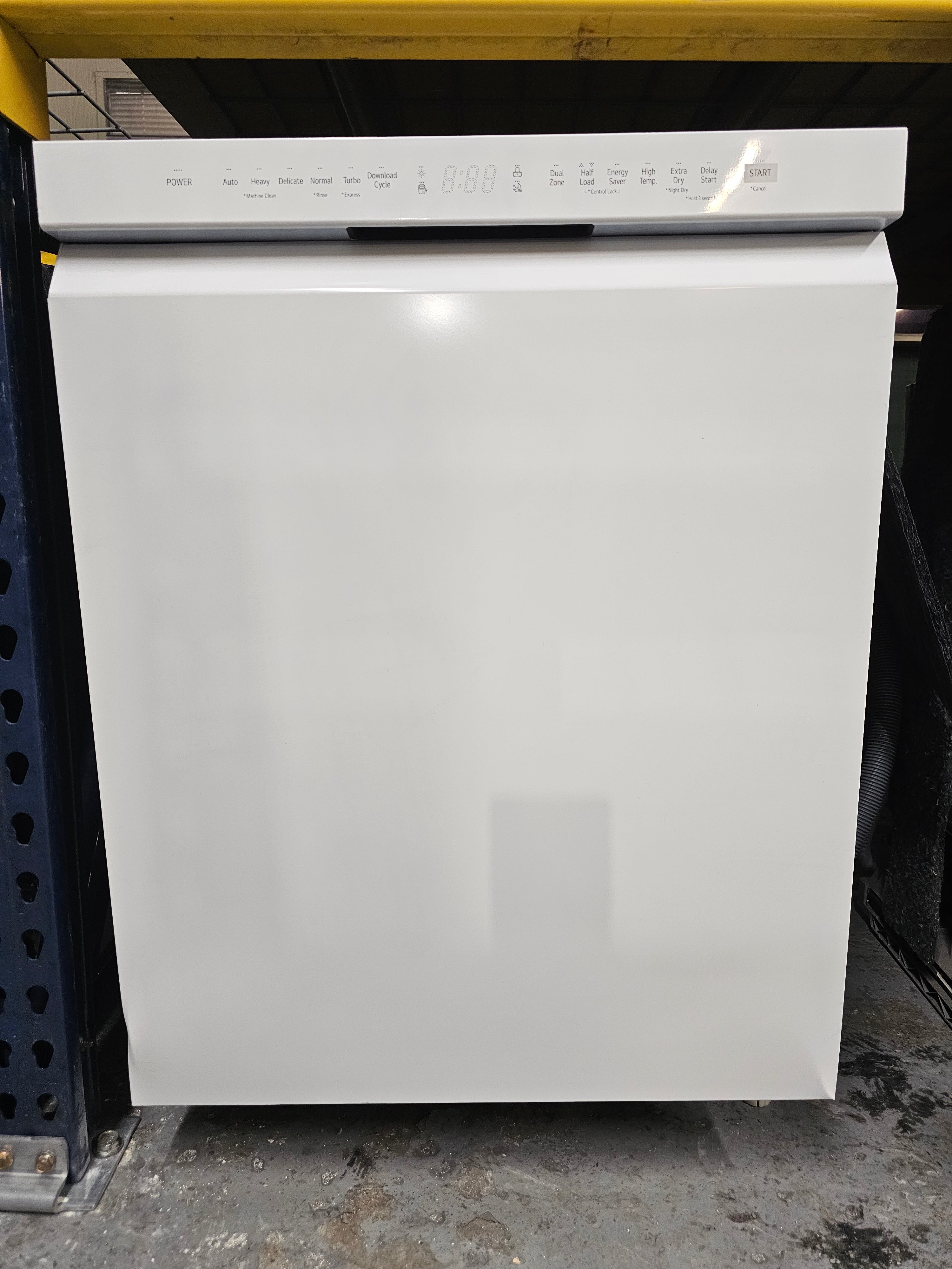 LG 24 in. White Front Control Dishwasher with QuadWash, 3rd Rack & Dynamic Dry, 48 dBA