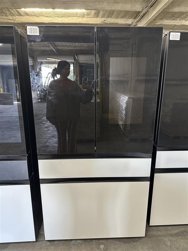 Samsung BESPOKE 29 cu. ft. 4-Door French Door with Tablet Black & White