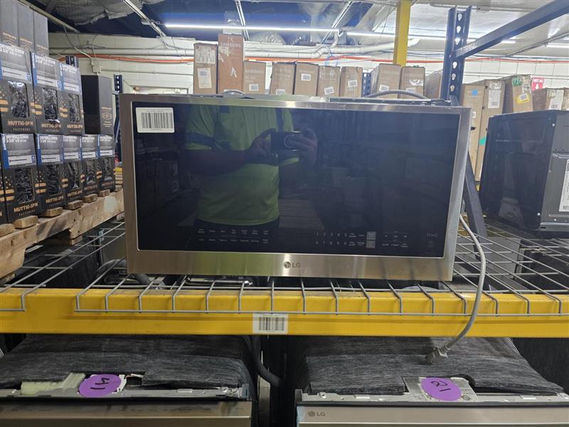 LG 2.0 cu. ft. Smart Over-the-Range Microwave (PrintProof™ Stainless Steel)