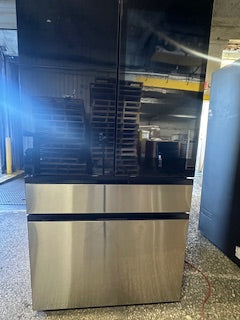 Bespoke 29 cu. ft. 4-Door French Door Refrigerator with AI Family Hub™+ & AI Vision Inside™ in Charcoal Glass and Stainless Steel