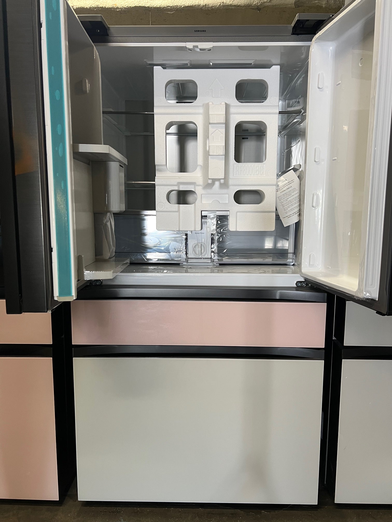 Samsung BESPOKE 29 cu. ft. 4-Door French Door with Tablet Black, Pink & White