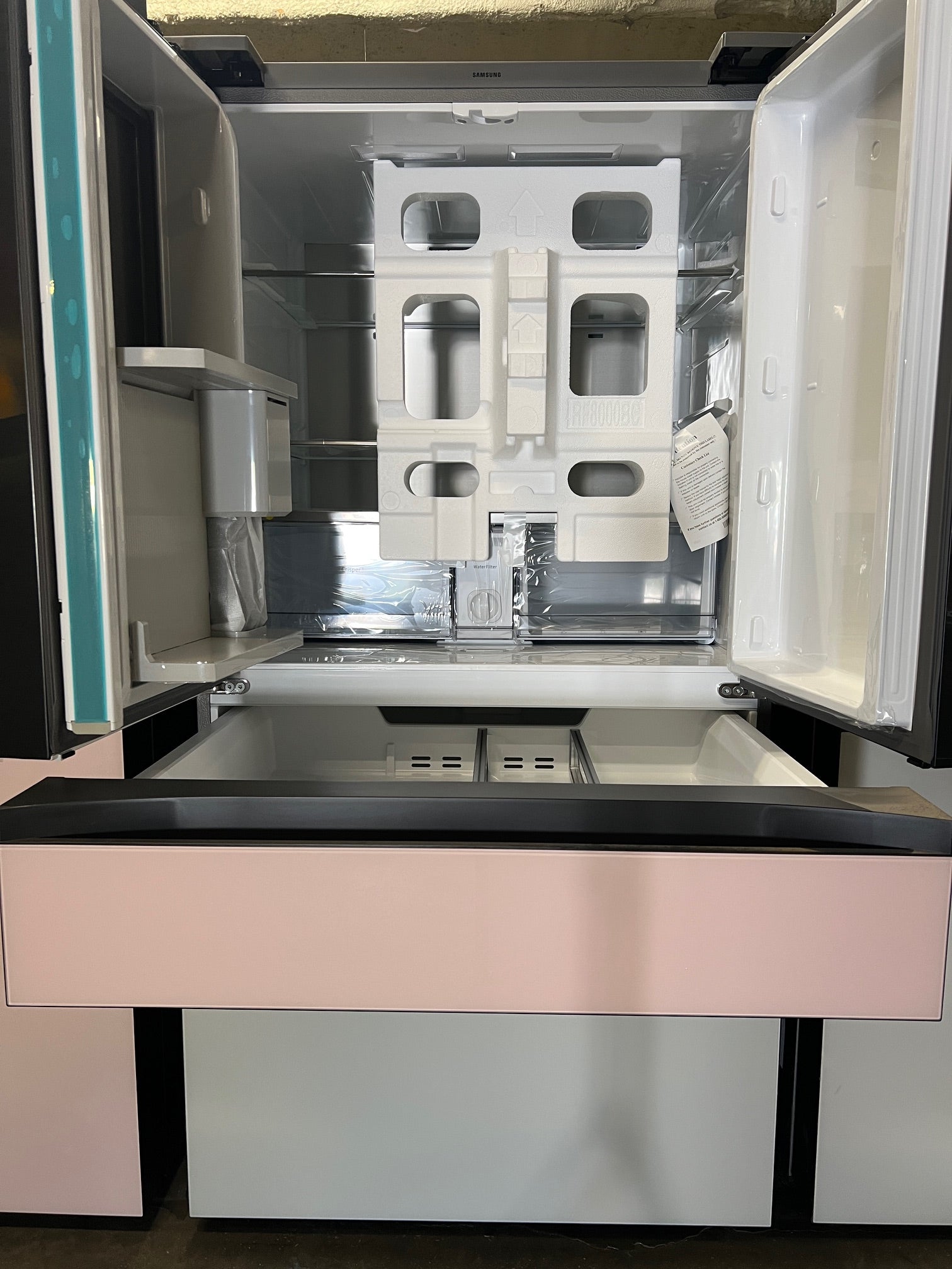 Samsung BESPOKE 29 cu. ft. 4-Door French Door with Tablet Black, Pink & White