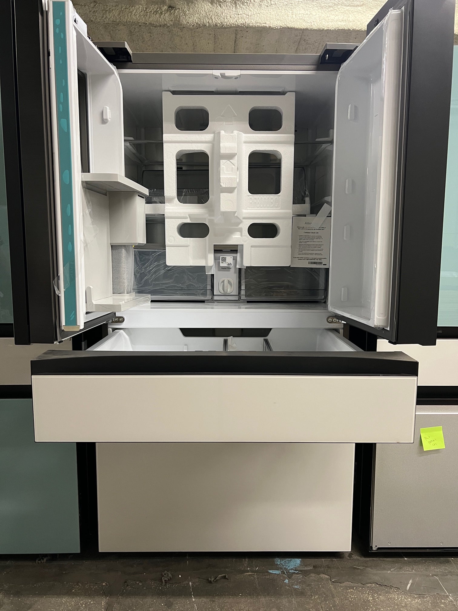 Samsung BESPOKE 29 cu. ft. 4-Door Blue & White