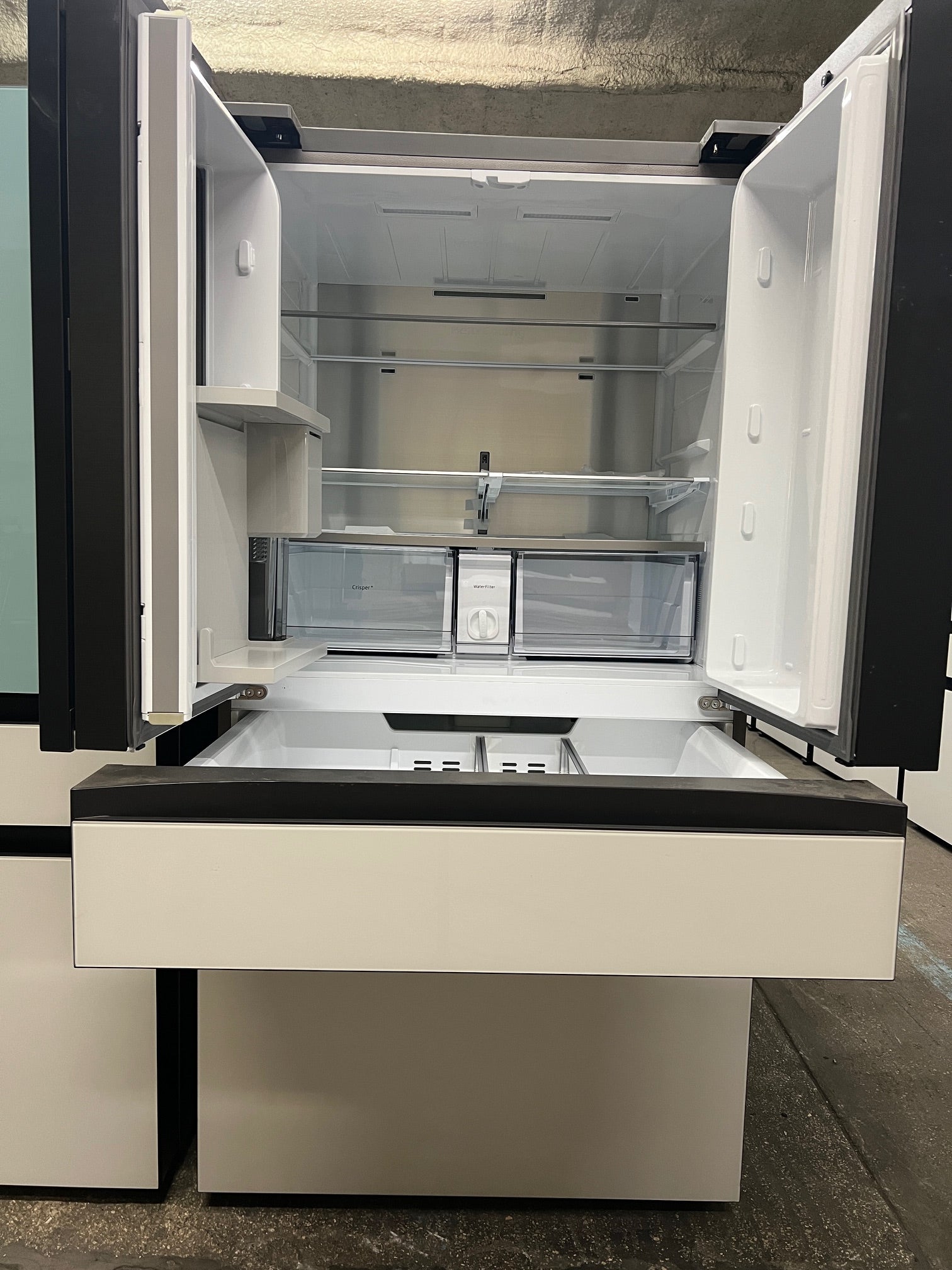 Samsung BESPOKE 29 cu. ft. 4-Door Blue & White