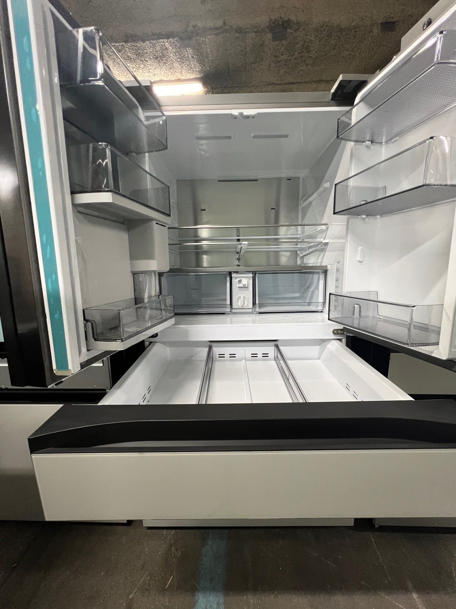 Samsung BESPOKE 29 cu. ft. 4-Door Blue & White