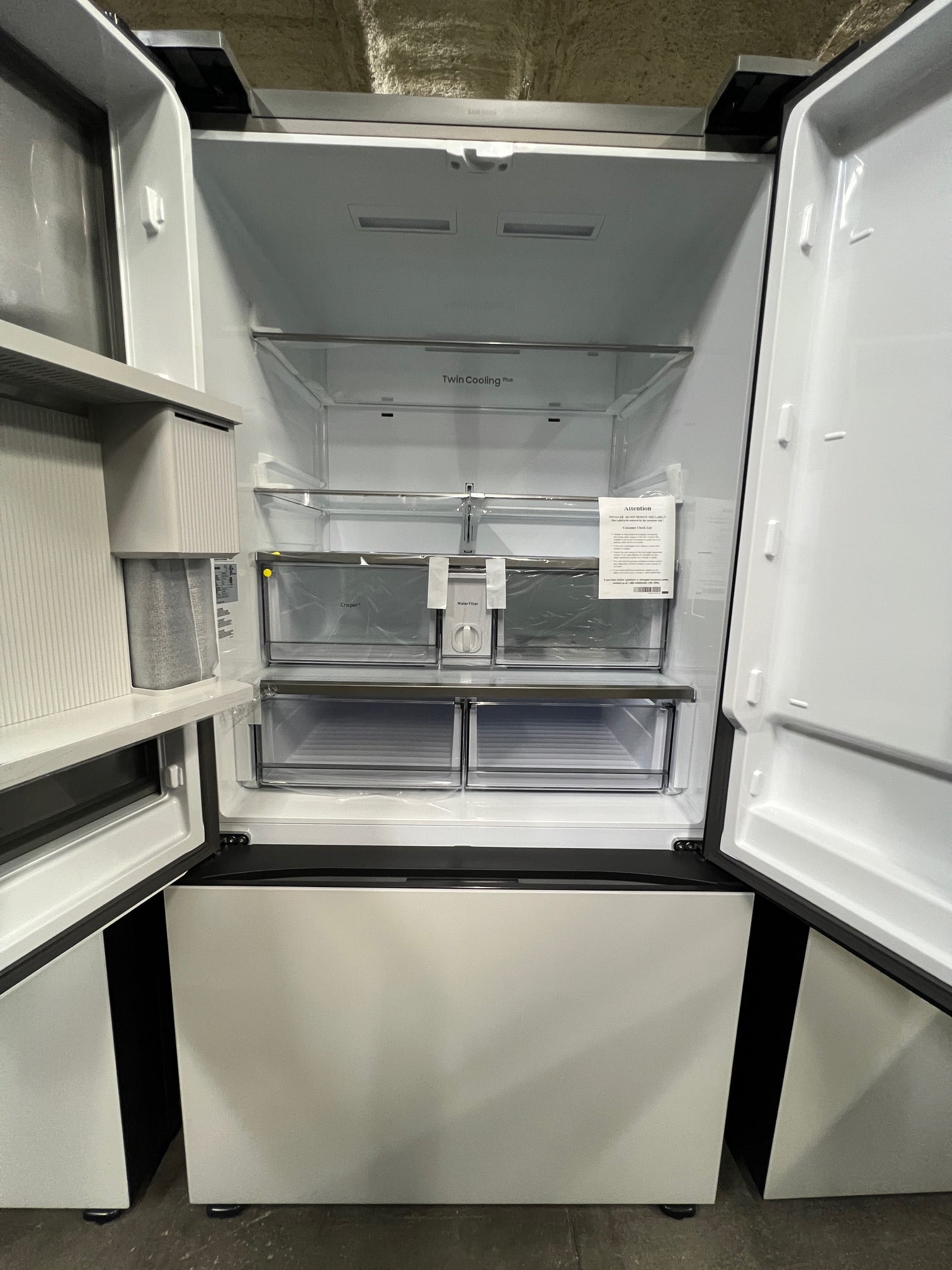 Samsung BESPOKE 30 cu. ft. 3-Doors with Tablet Black & White