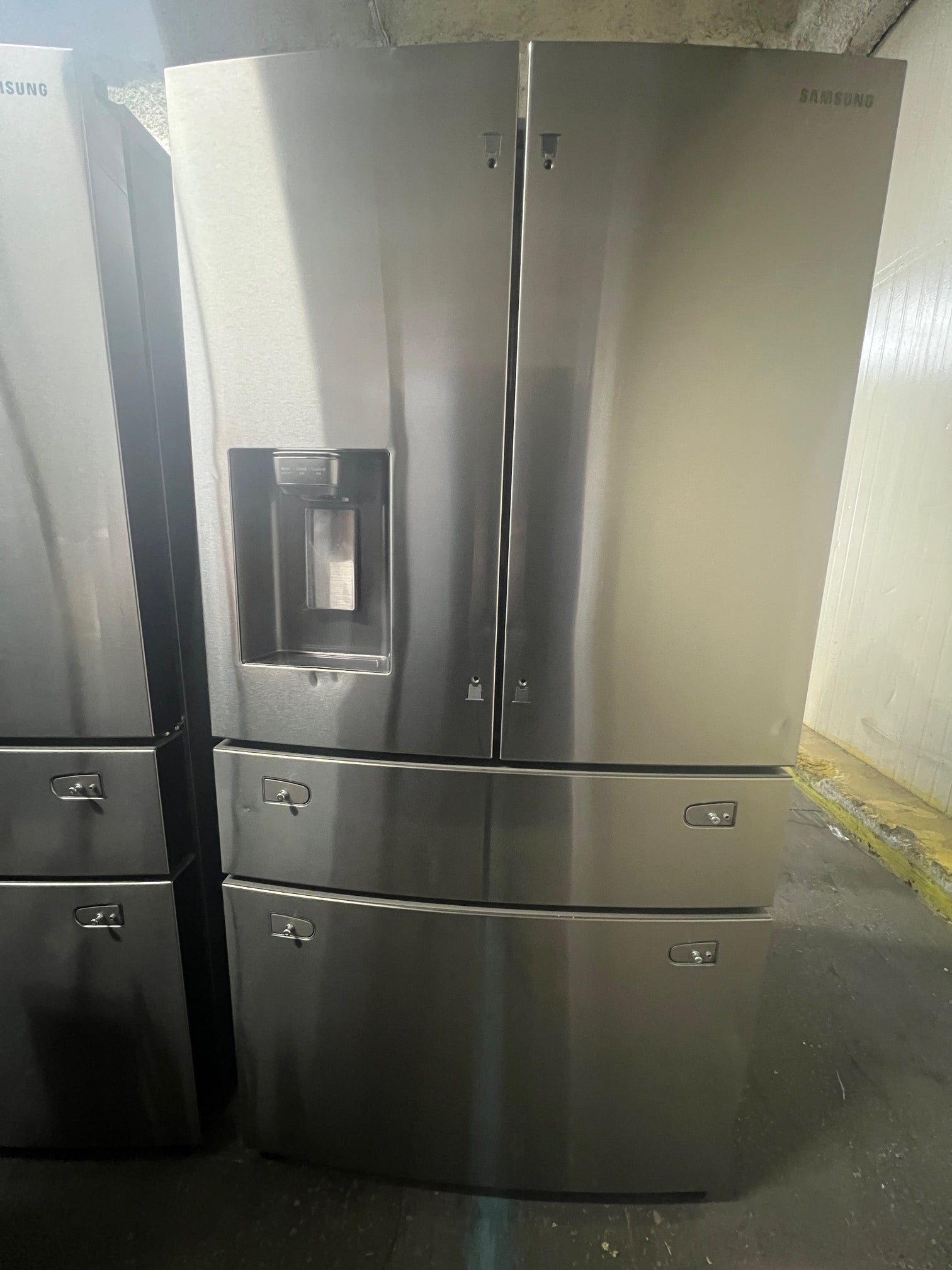 *CLEARANCE* Samsung 28 Cu. Ft. 4-Door With FlexZone Drawer Stainless Steel