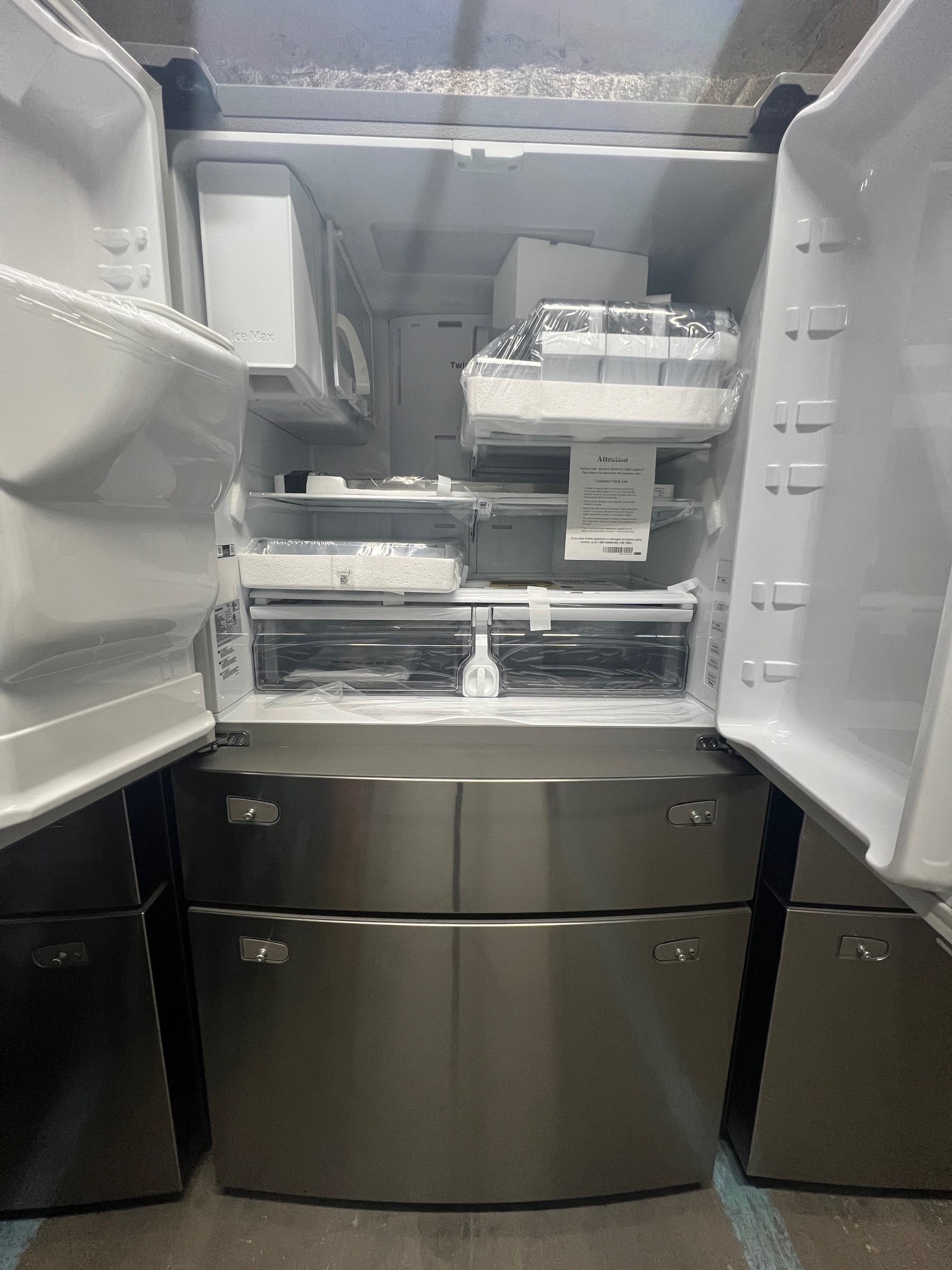 Samsung 28 Cu. Ft. 4-Door With FlexZone Drawer Stainless Steel