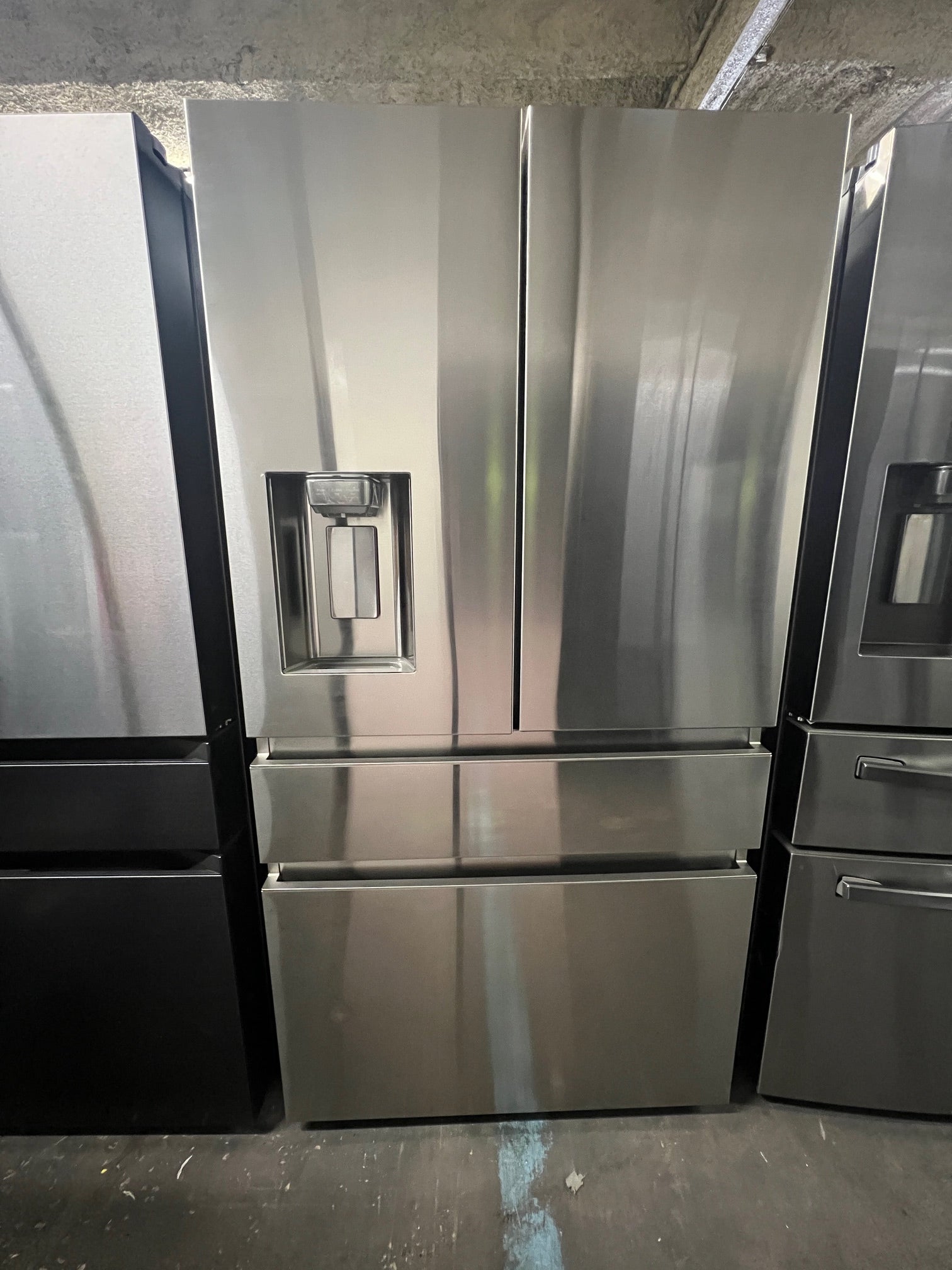 Dacor 36" Counter-Depth Free Standing Refrigerator Stainless Steel