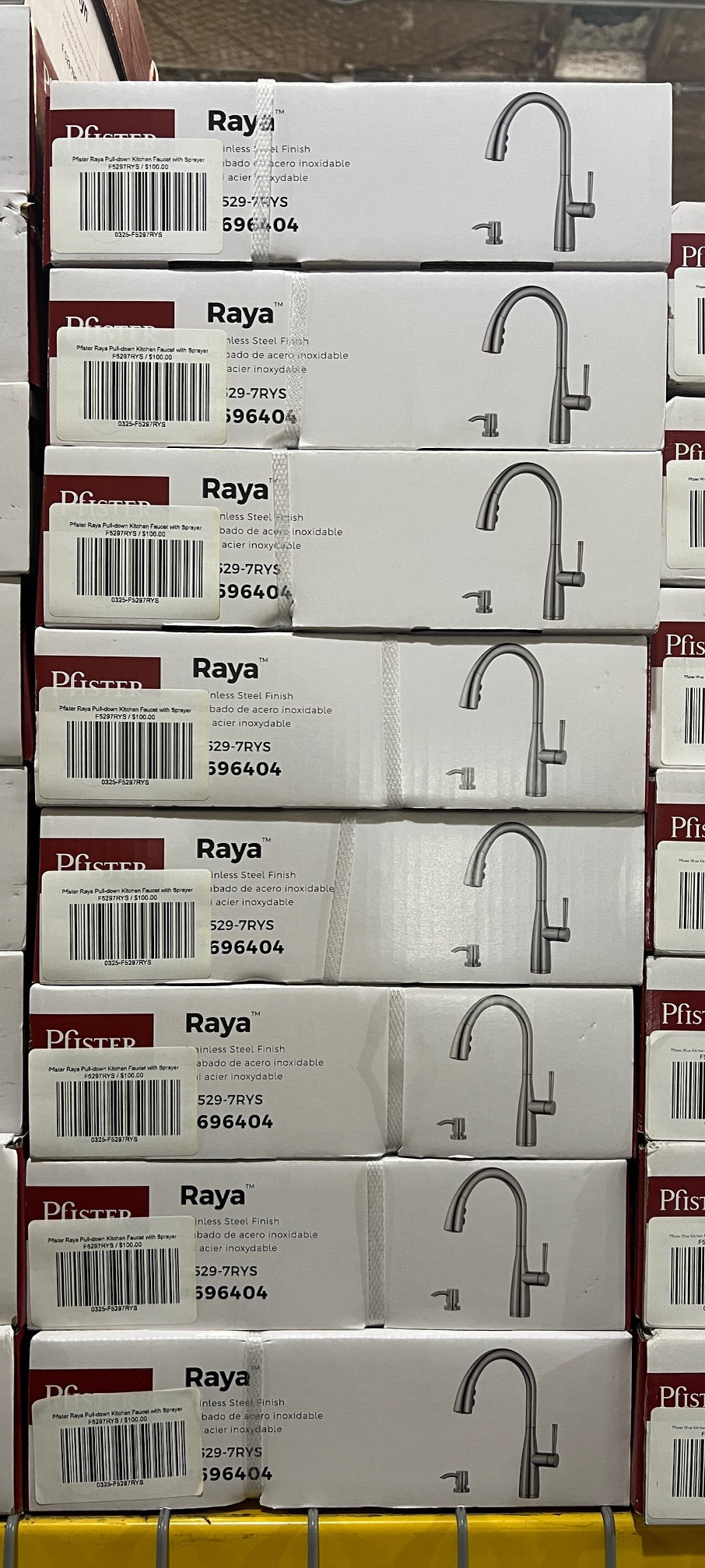 Pfister Raya Stainless Steel Pull-down Kitchen Faucet with Sprayer
