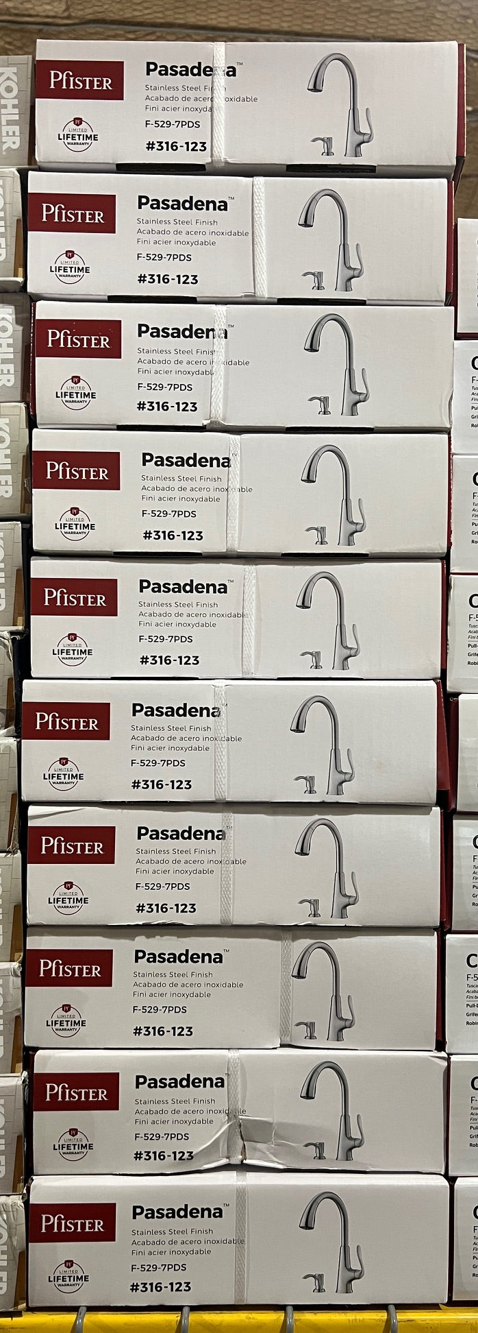 Pfister Pasadena Single-Handle Pull-Down Kitchen Faucet with Soap Dispenser in Stainless Steel