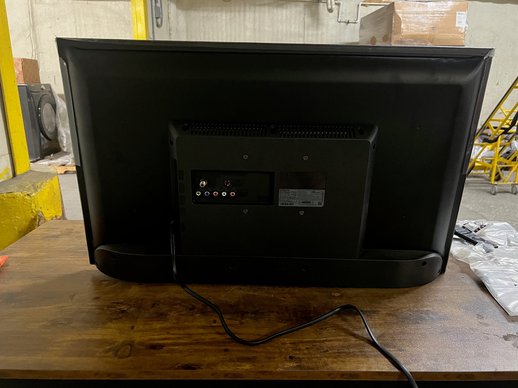 32" Class HD TV M4500 (2020)