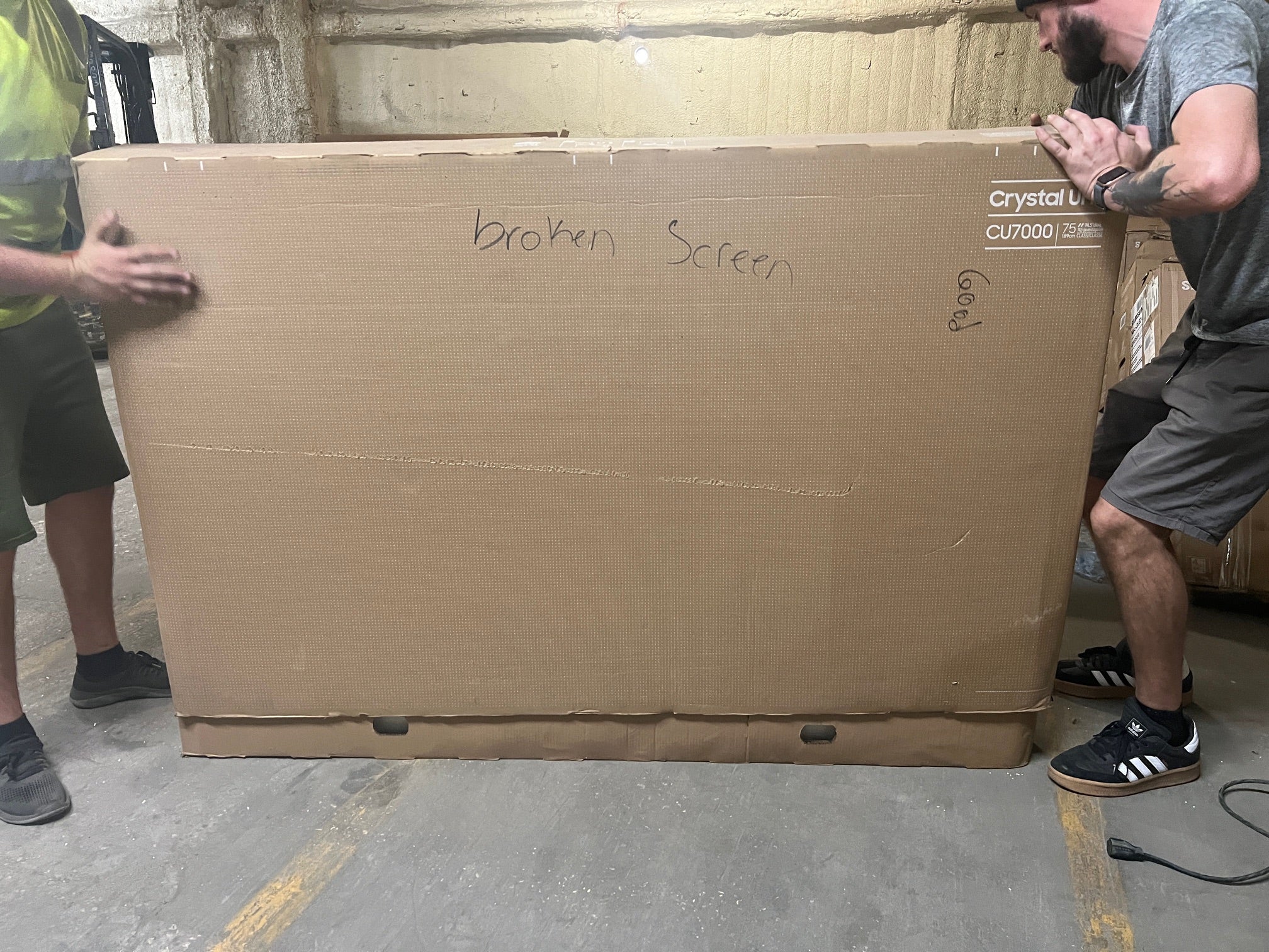 SAMSUNG 77" Class S90C OLED 4K Smart TV 2023