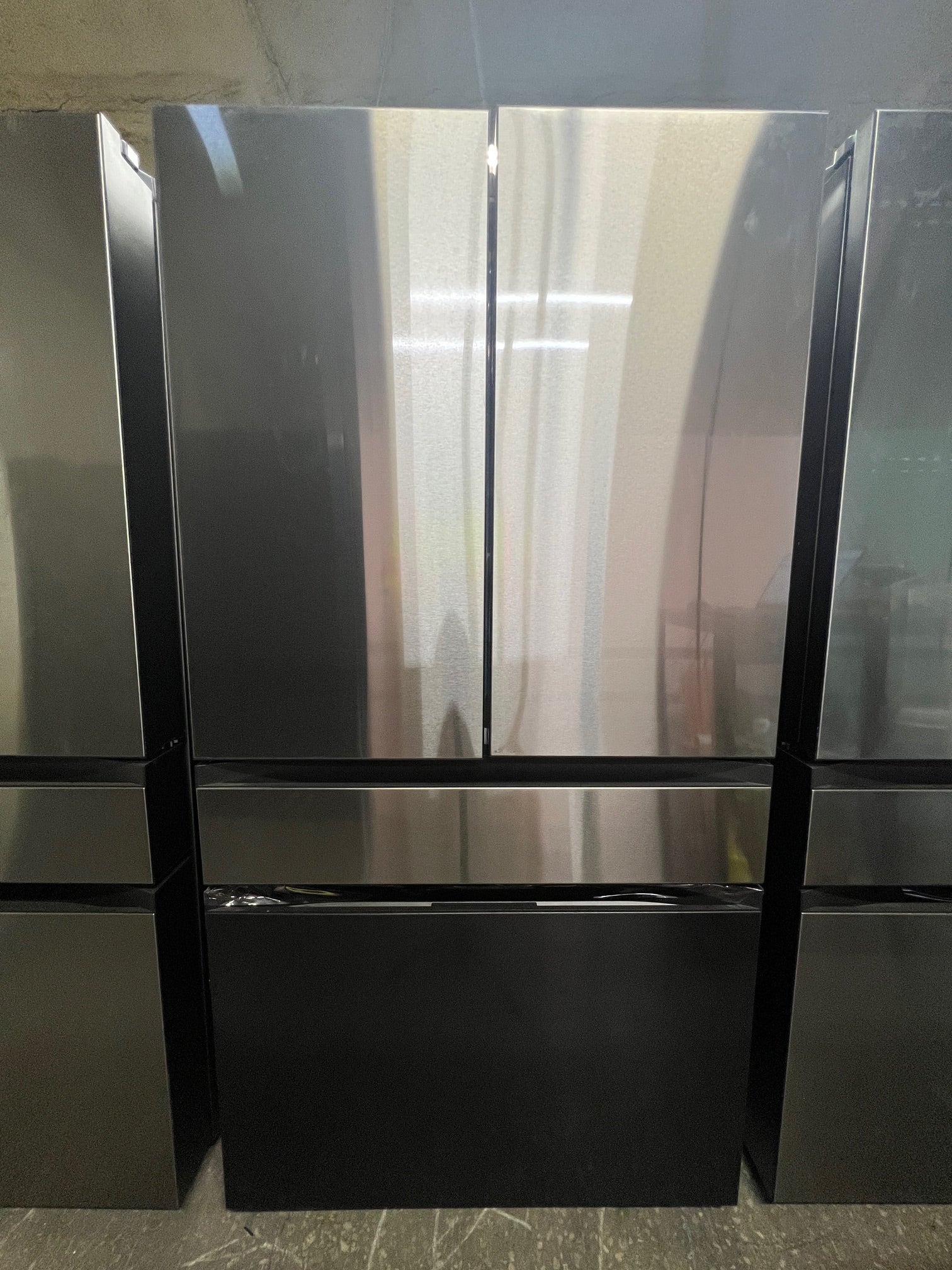 Samsung BESPOKE 29 cu. ft. 4-Door Stainless Steel & Stainless Black (Copy)