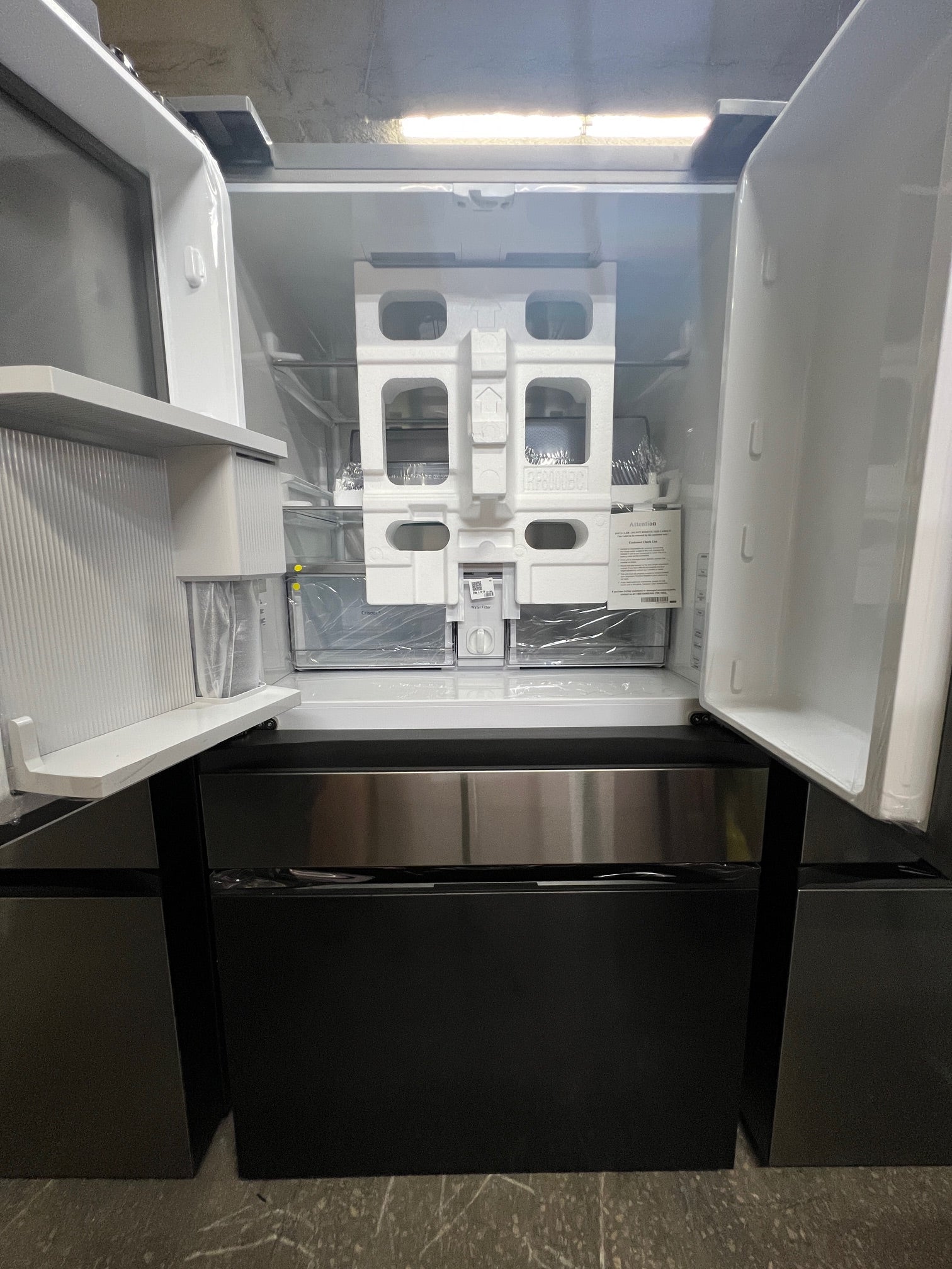 Samsung BESPOKE 29 cu. ft. 4-Door Stainless Steel & Stainless Black