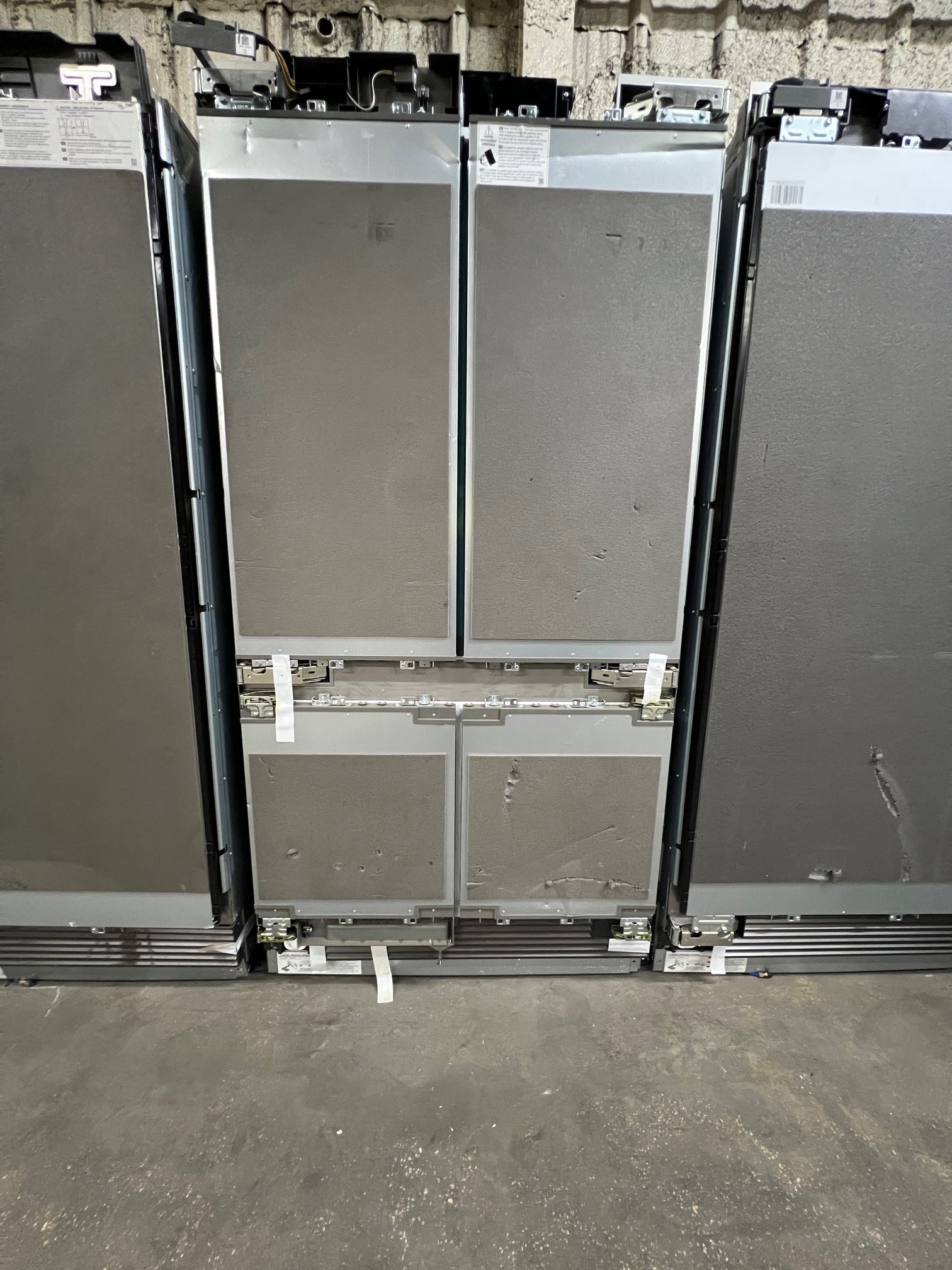 Dacor - 23.5 Cu Ft 4-Door Flex French Door Built In Refrigerator with FreshZone Drawer and Precise Cooling - Custom Panel Ready