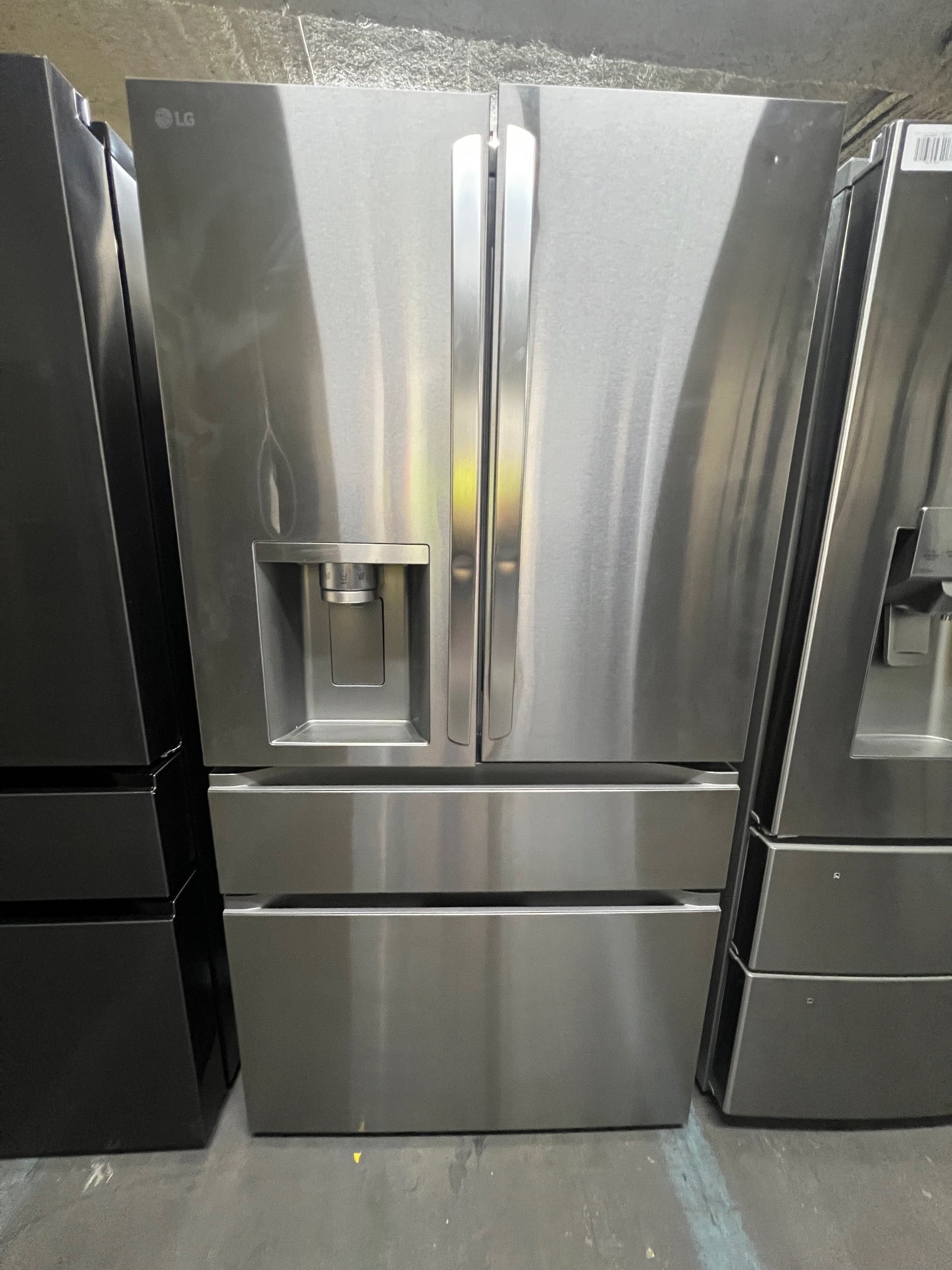 LG 29 cu. ft. SMART Standard Depth MAX French Door Refrigerator Stainless Steel