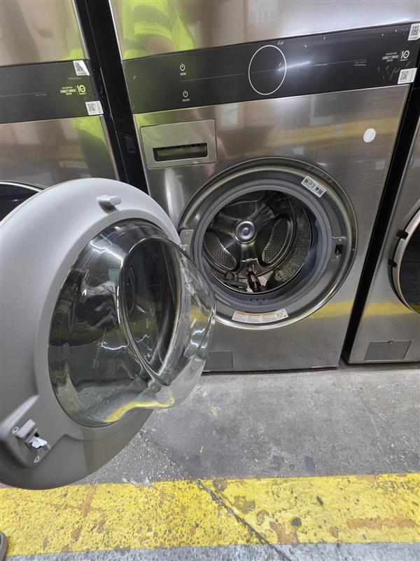 Single Unit Front Load LG WashTower™ with Center Control™ 4.5 cu. ft. Washer and 7.4 cu. ft. Electric Dryer