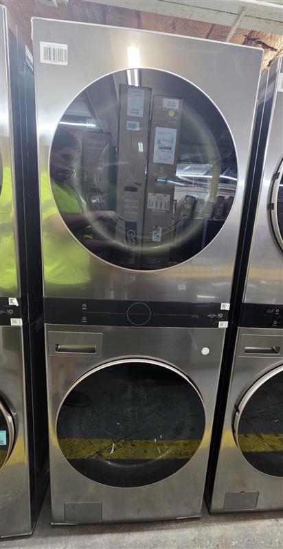 Single Unit Front Load LG WashTower™ with Center Control™ 4.5 cu. ft. Washer and 7.4 cu. ft. Electric Dryer