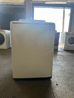 4.4 cu. ft. Top Load Washer in White with Agitator and Vibration Reduction