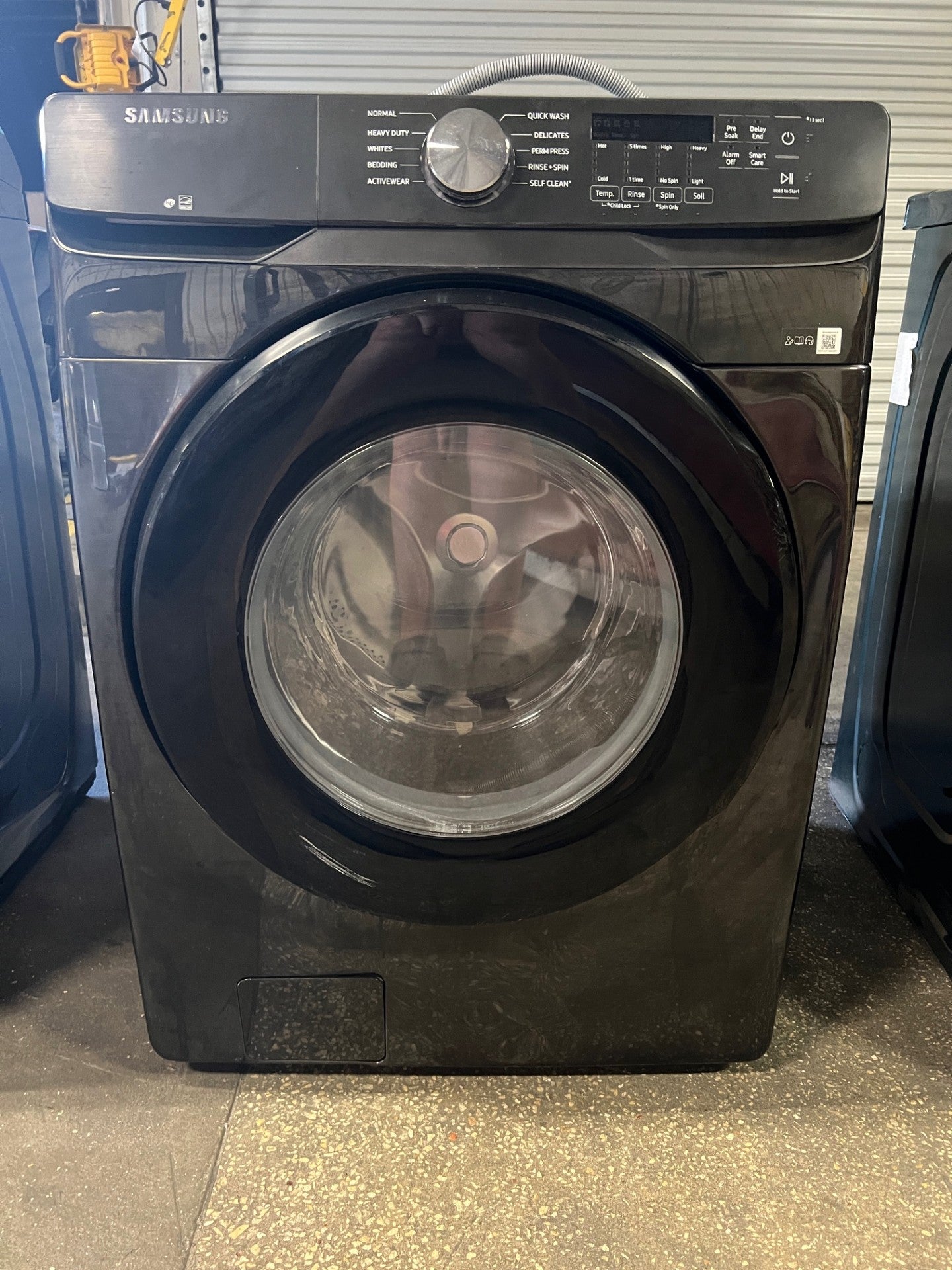 Samsung - 4.5 Cu. Ft. High Efficiency Stackable Smart Front Load Washer with Vibration Reduction Technology+ - Fingerprint Resistant Black Stainless Steel